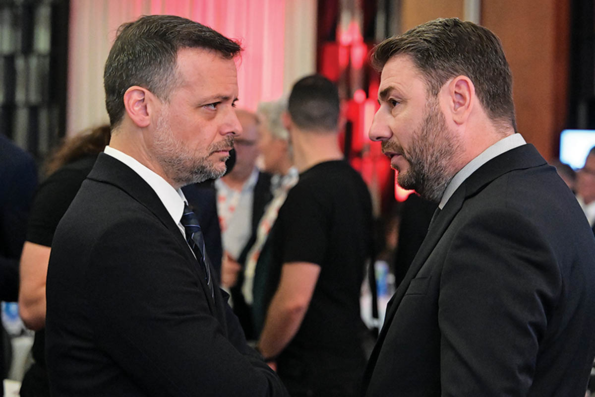 Μετά την τηλεμαχία, άναψαν τα αίματα στο ΠΑΣΟΚ!