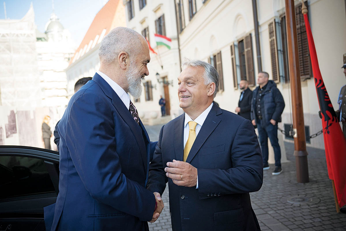 Ευρωπαϊκό «ναι» για ενταξιακές συζητήσεις της Ε.Ε. με Αλβανία