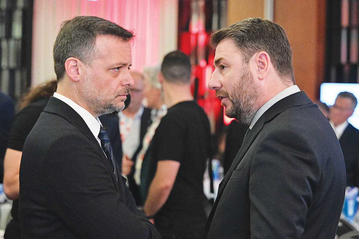 Το ΠΑΣΟΚ επιλέγει το «ταβάνι» του!