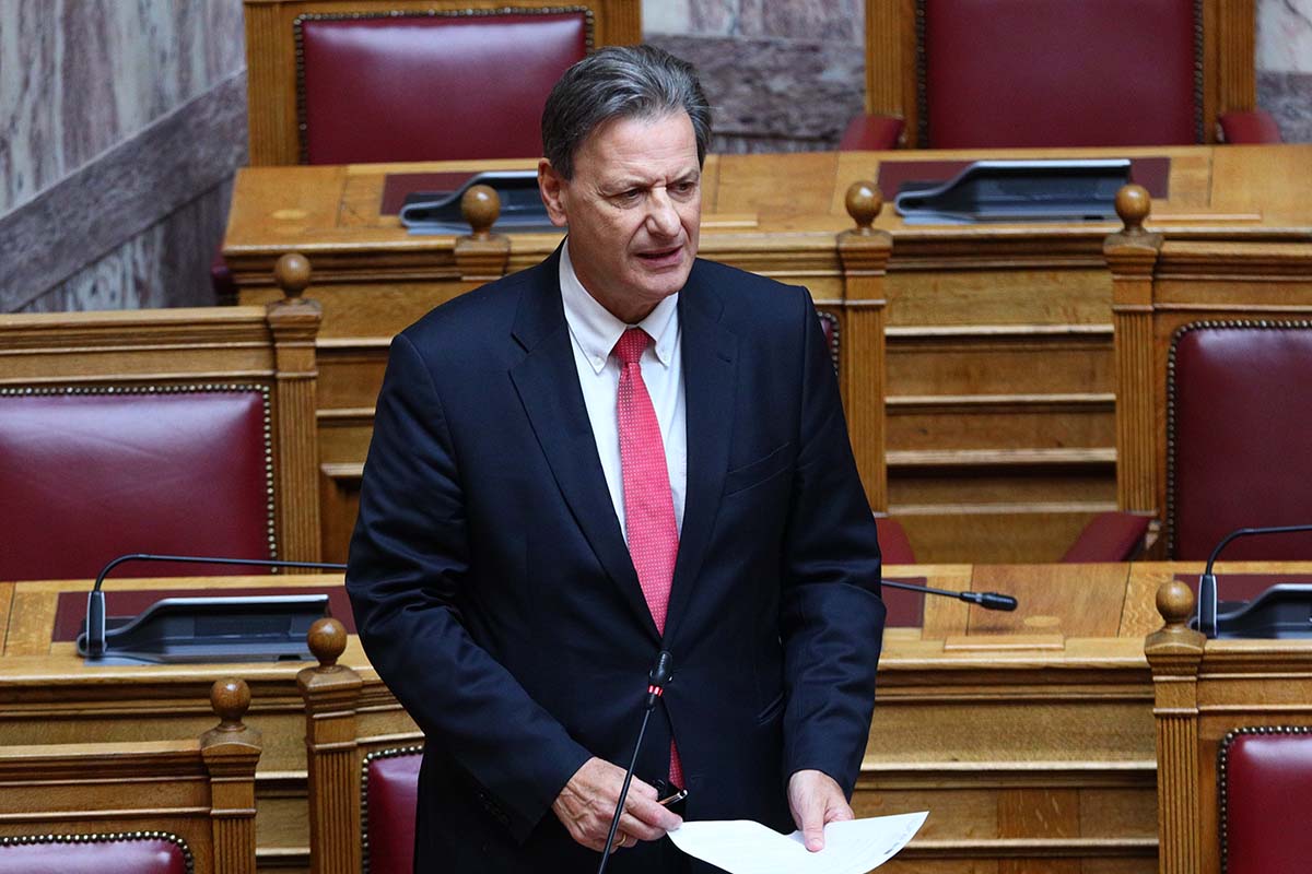 Κυβερνητική υπόσχεση για φτηνό ρεύμα