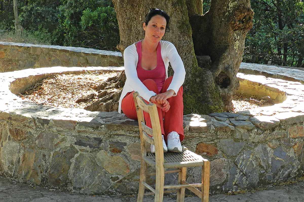 Σκότωσε τη σύζυγο και τώρα ξεπουλά την περιουσία της!