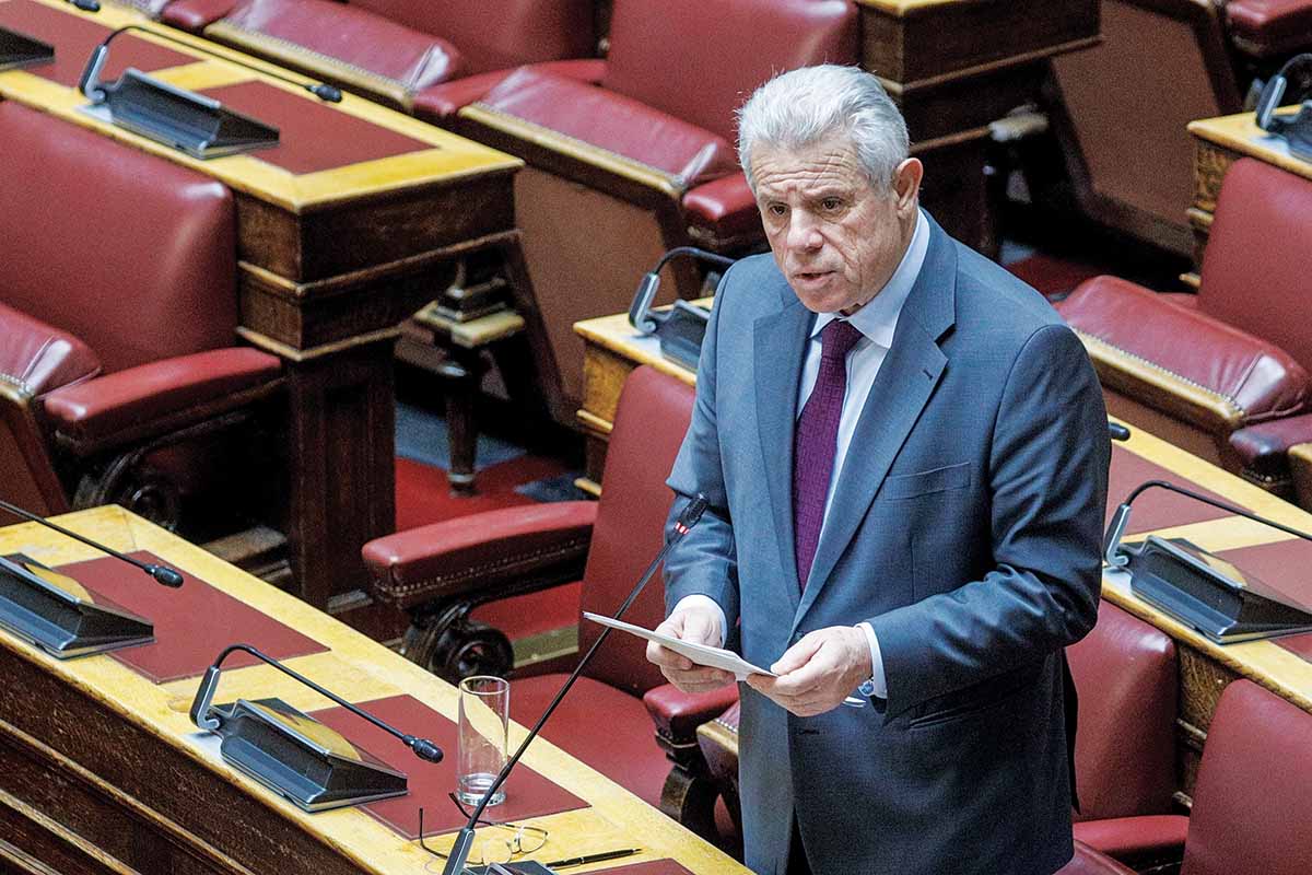 Βλάχος: «Η ψήφος μου δεν είναι  δεδομένη ούτε  για τον ΠτΔ»