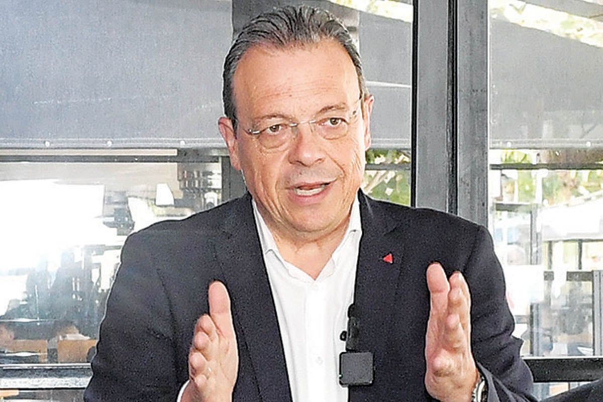 Σωκράτης Φάμελλος: «Φάρμακο» για τις πληγές, αλλά χωρίς δυναμισμό
