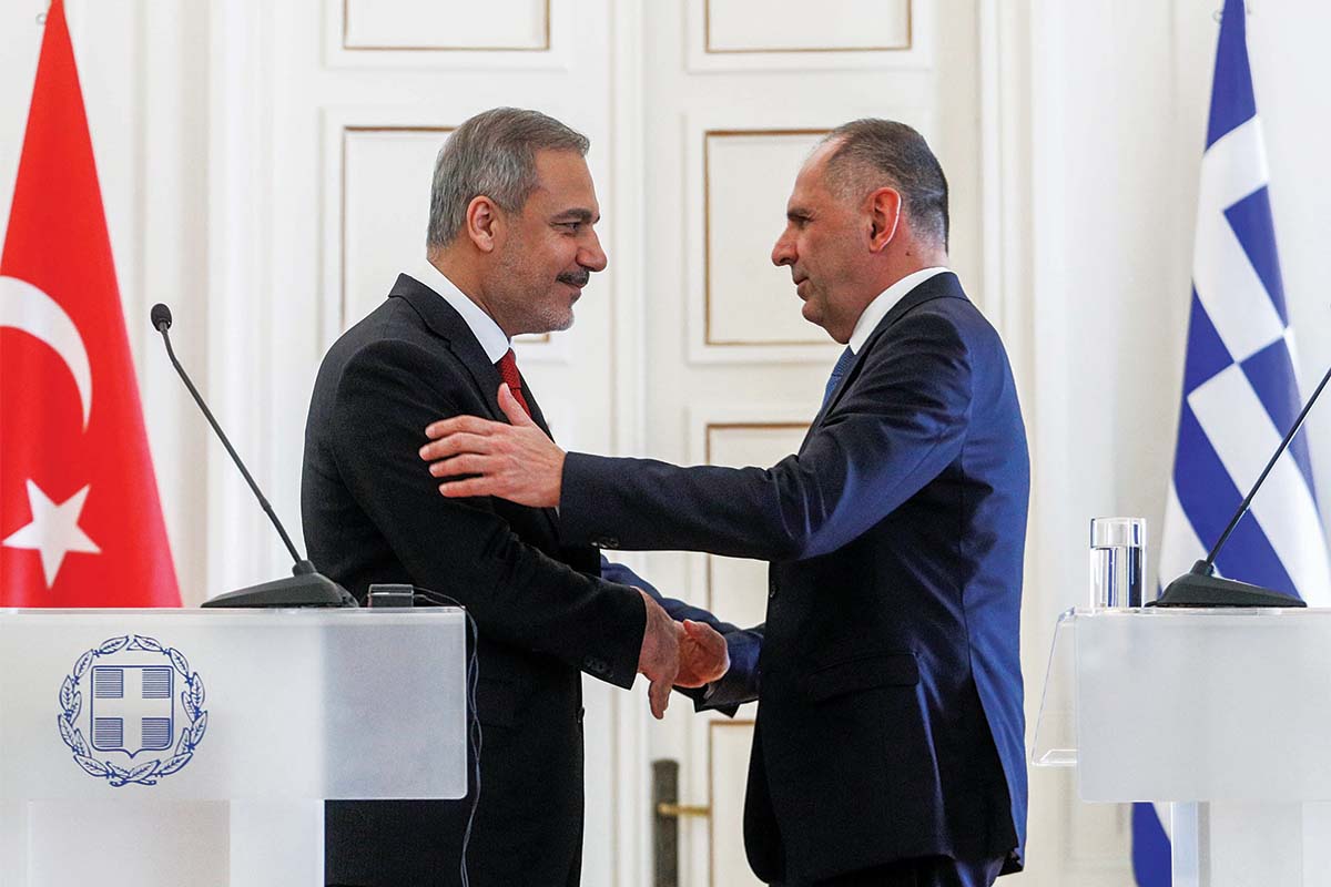 Αοριστολογίες Γεραπετρίτη για τα Ελληνοτουρκικά!