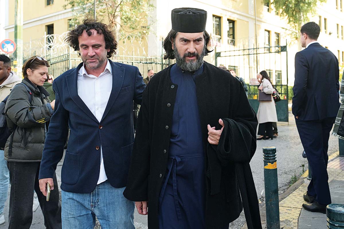 Εξαγοράσιμη ποινή 51 μηνών στον π. Αντώνιο