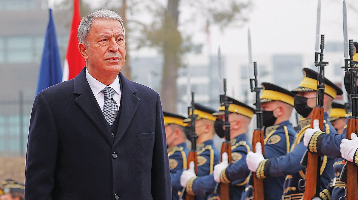 Θράσος Ακάρ! Απειλεί με απόβαση στο Καστελόριζο!