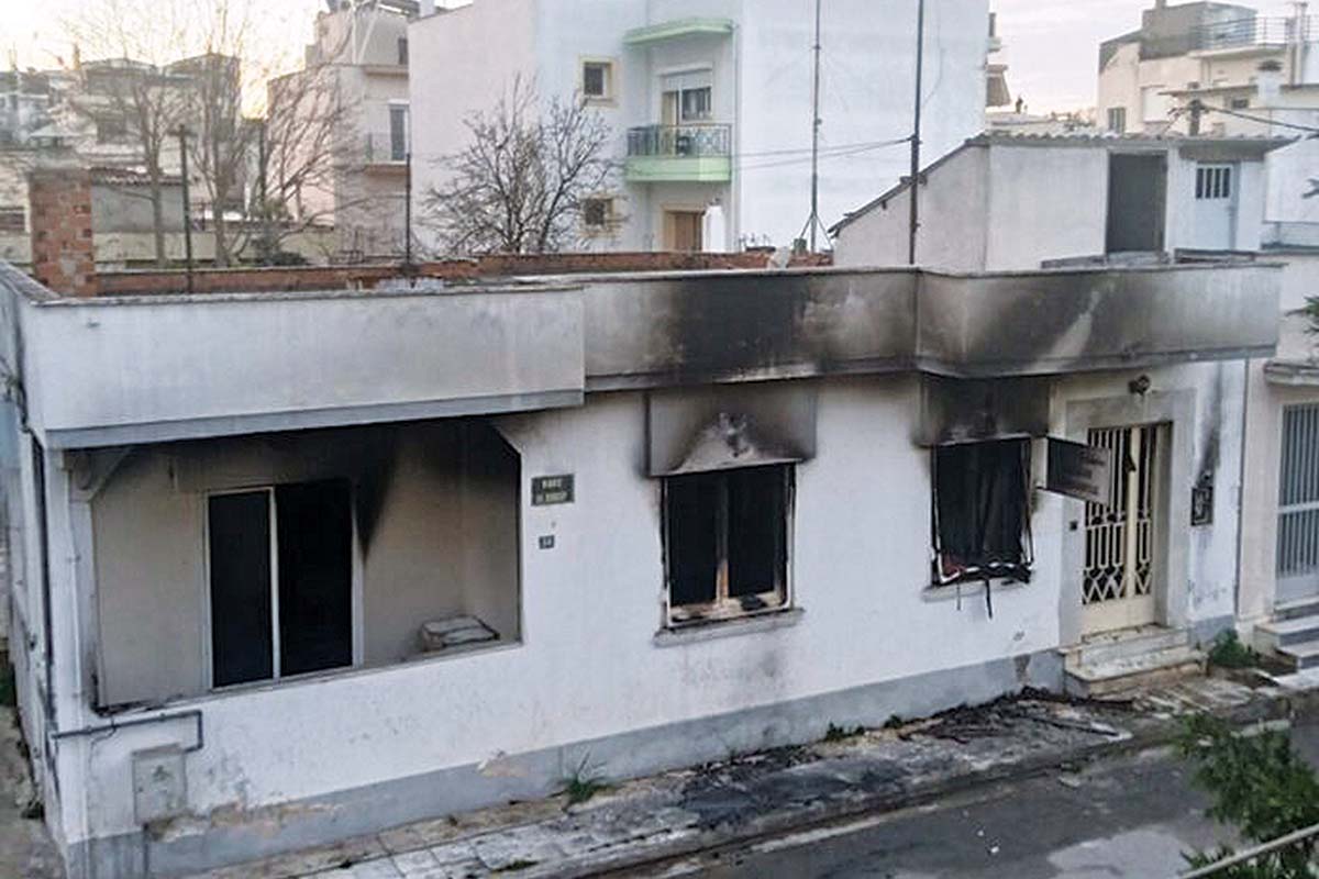 Βόλος: Εβαλε φωτιά στο  σπίτι του πυρομανής γιατρός