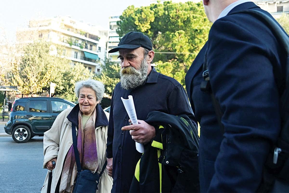 Ελεύθερος με έναν όρο ο μάγειρας των απόρων!