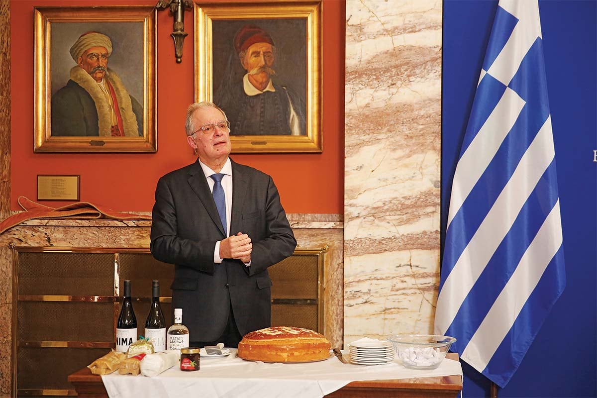 Παραδοχή αδυναμίας η επιλογή του Τασούλα