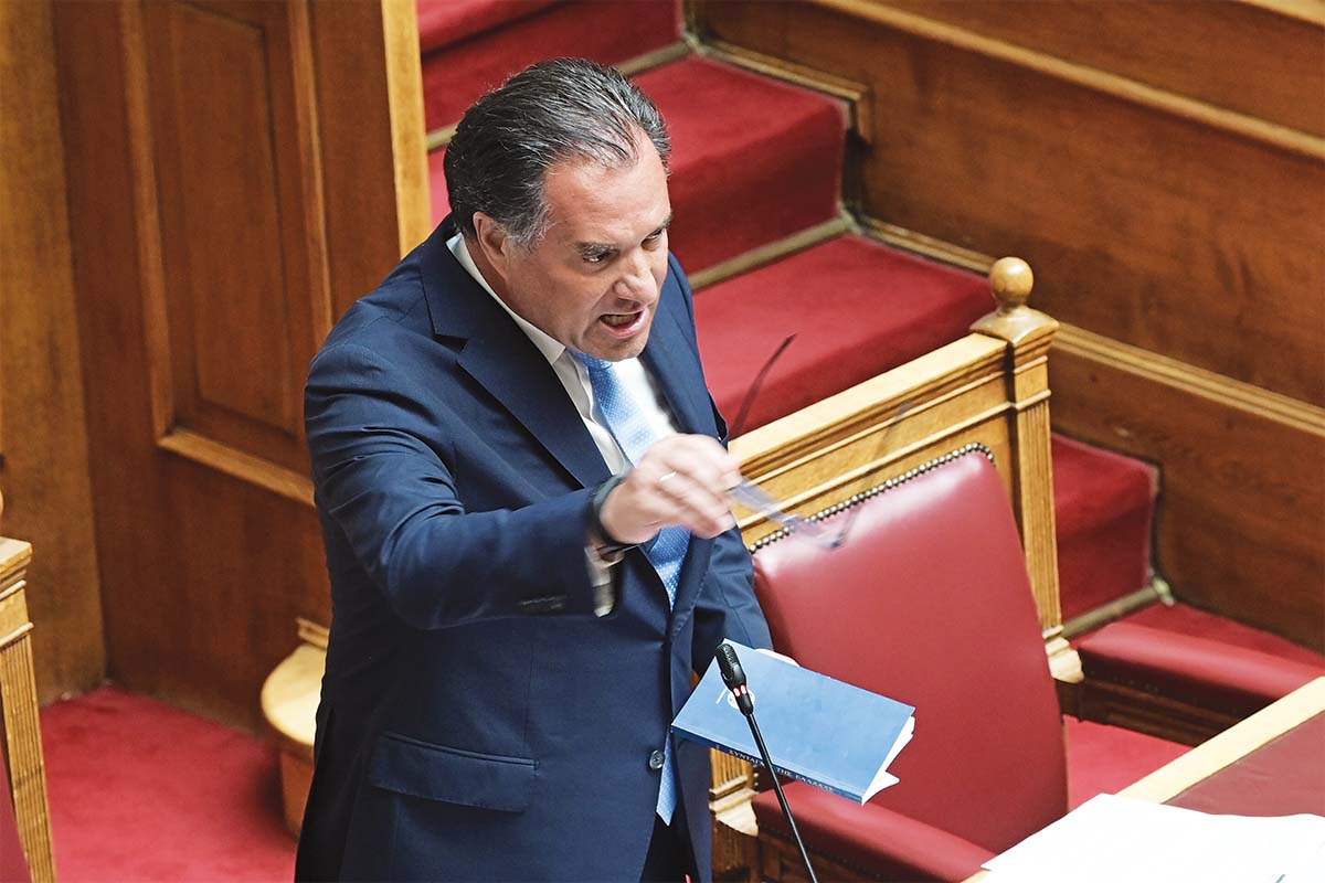 Ο Αδωνις σε νέο κρεσέντο κυβερνητικής χυδαιότητας