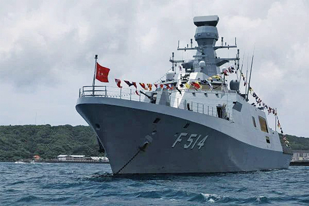 Τουρκική κορβέτα παρεμπόδισε ελληνικά ερευνητικά ανοιχτά της Κρήτης