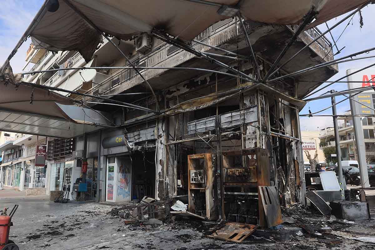 Αρωμα… Μαφίας στην πυρπόληση του βενζινάδικου