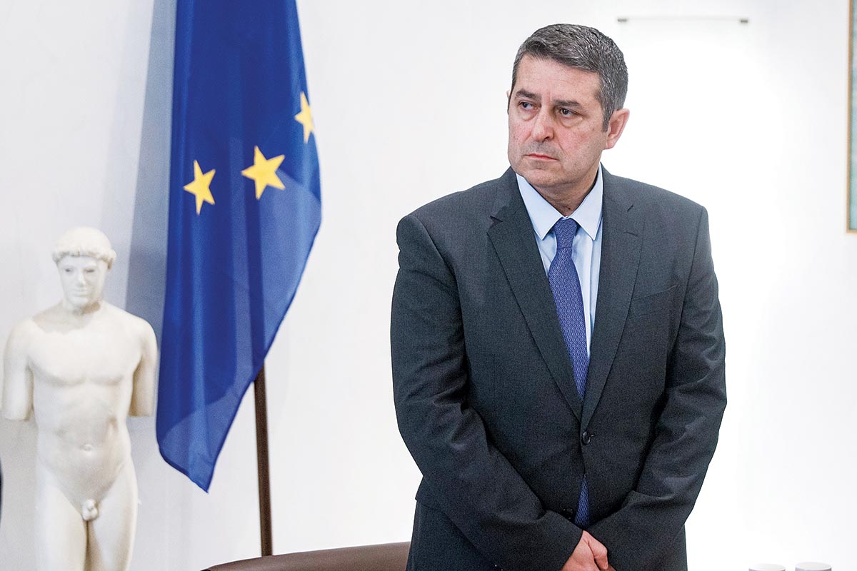 Γιώργος Μυλωνάκης: Ο υπεύθυνος για τον ανασχηματισμό – φιάσκο