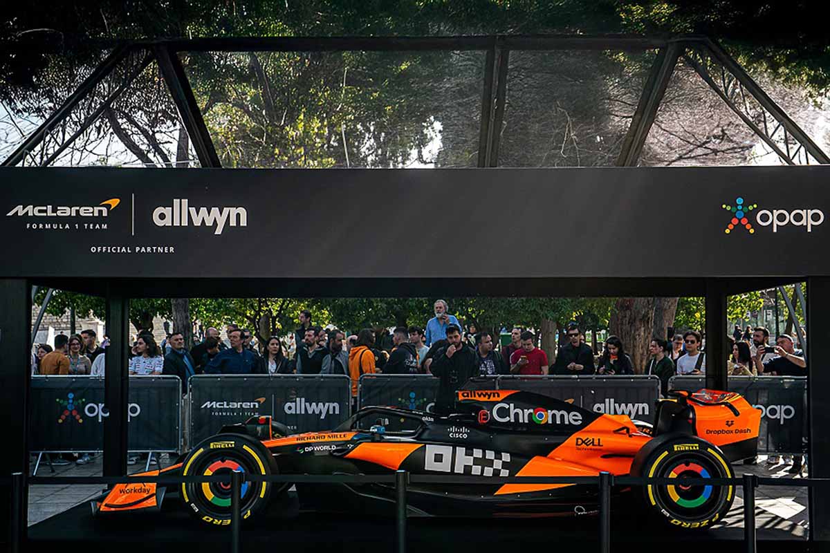 H McLaren στην πρώτη θέση και στην Αθήνα