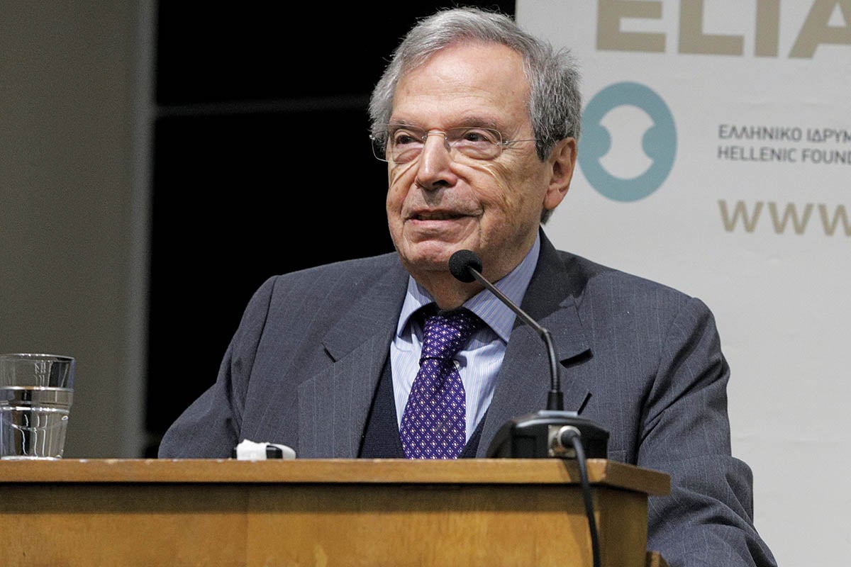 Μέχρι και ο Ροζάκης βλέπει τη μειοδοσία!