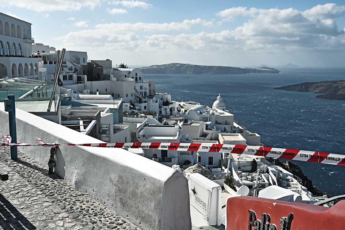 Αλαλούμ για πιθανό τσουνάμι στις Κυκλάδες