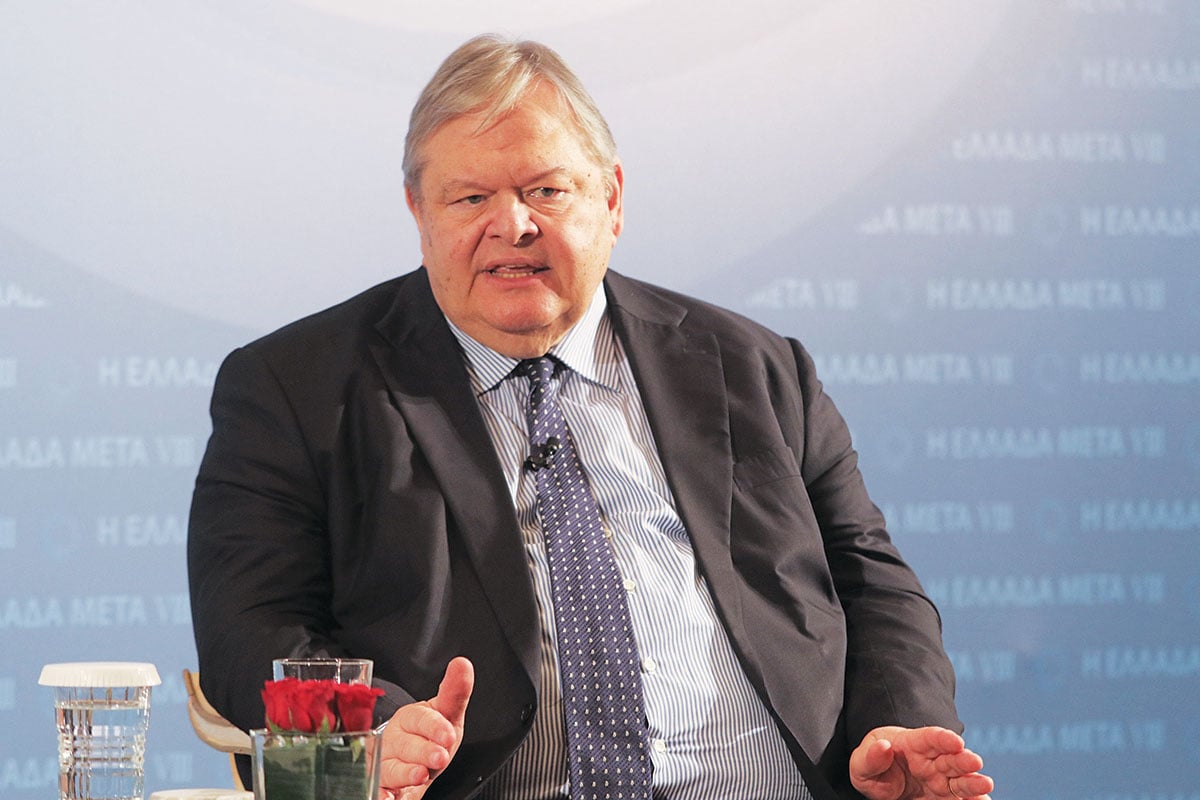 «Καμπανάκι» Βενιζέλου για παραγραφή των Τεμπών και για Καραμανλή