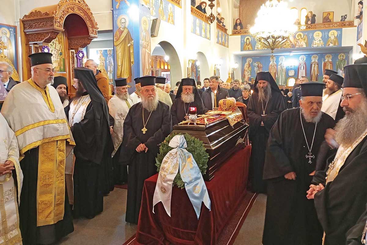 Υστατο χαίρε στον Μητροπολίτη Κονίτσης