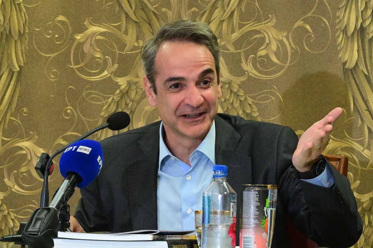 Νέα «θα» του Κυριάκου για να βάλει φρένο στη δημοσκοπική πτώση