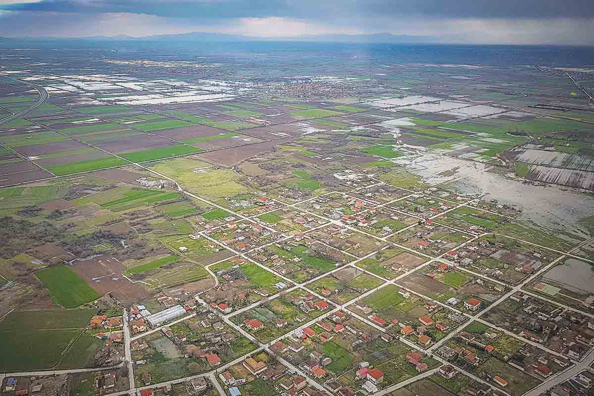 Αναδίπλωση της κυβέρνησης για τους οικισμούς