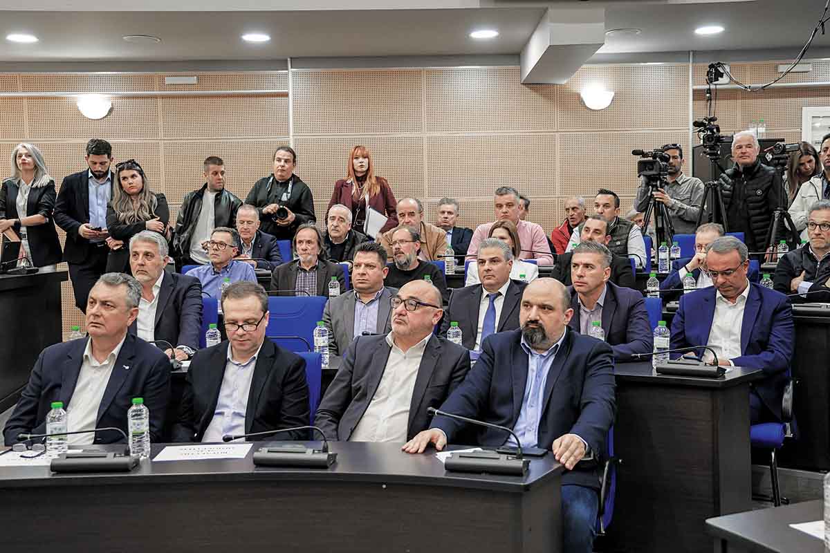 Ξεπέρασε κάθε όριο ο θρασύς Τριαντόπουλος