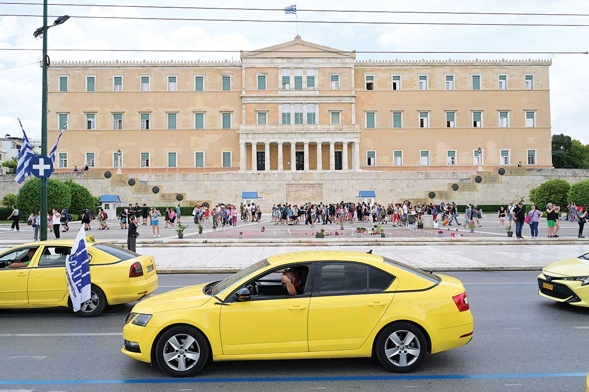 Από τον Τσάφο στον Κυρανάκη, μια… αποτυχία δρόμος