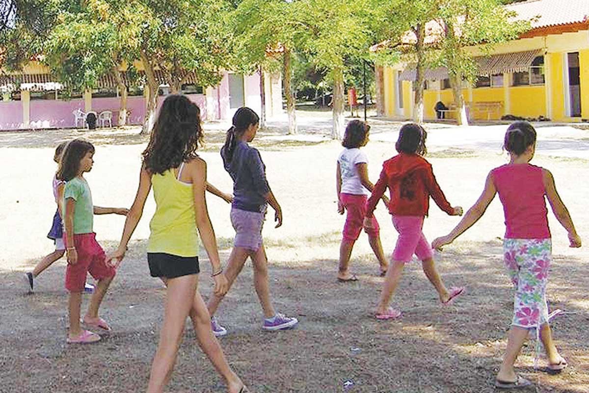ΔΥΠΑ: Ανοίγει η πλατφόρμα για τις κατασκηνώσεις