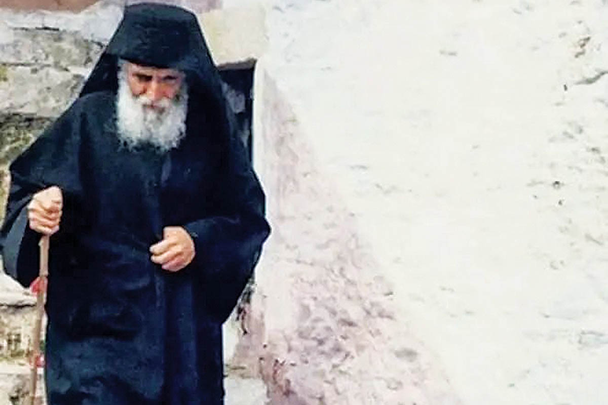 Στο φως άγνωστη εικόνα του αγίου Παϊσίου από το Σινά