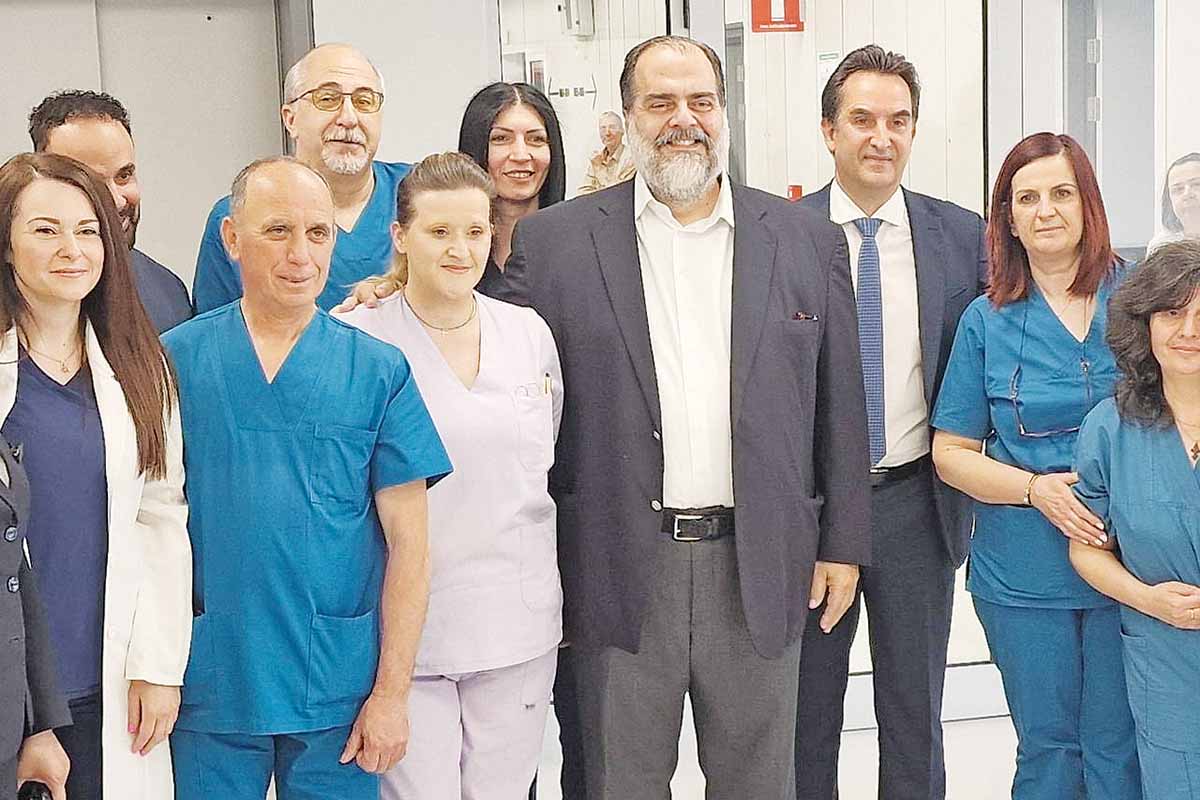 Δωρεά Πατέρα σε πτέρυγα του Ευαγγελισμού