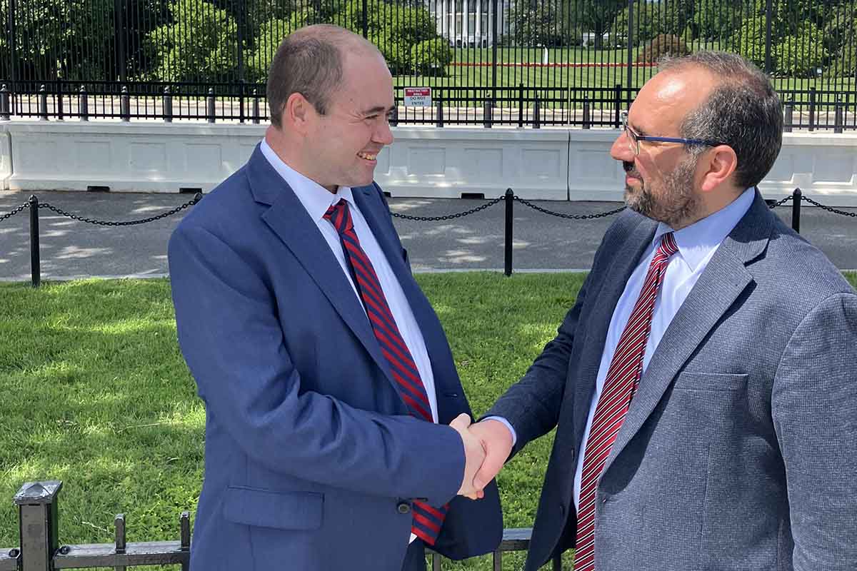 «Ο Τραμπ δεν θέλει να σπρώξει τον Ερντογάν στην αγκαλιά της Κίνας»