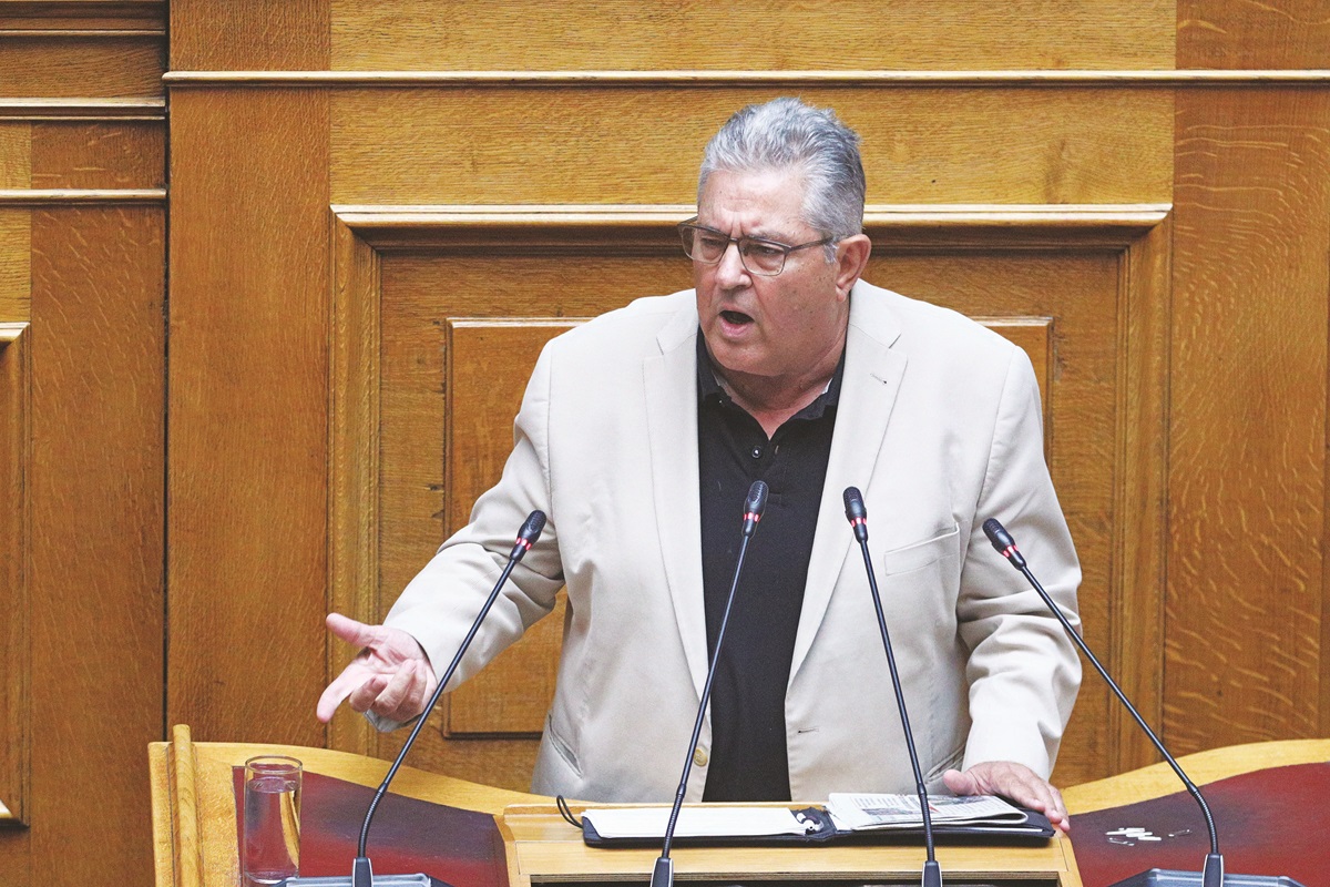 Πυρά από Κουτσούμπα για συγκάλυψη