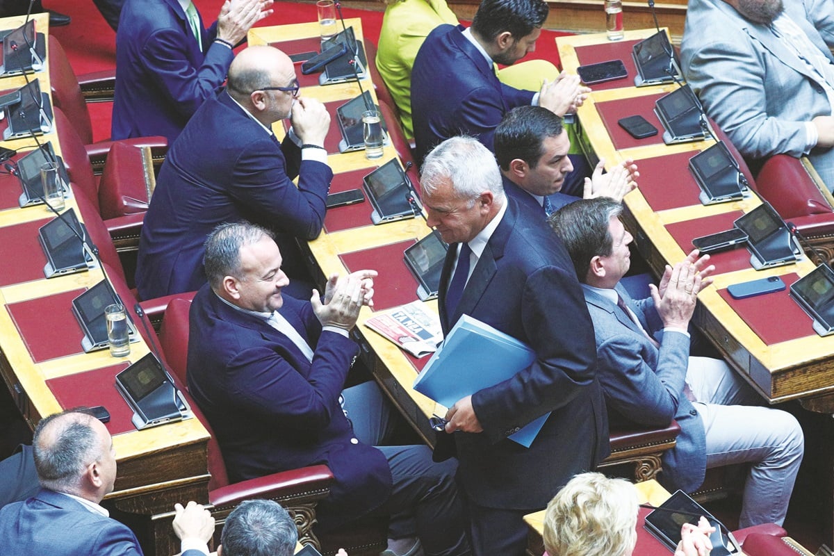 Θράσος του Βορίδη, που παριστάνει τον αθώο!