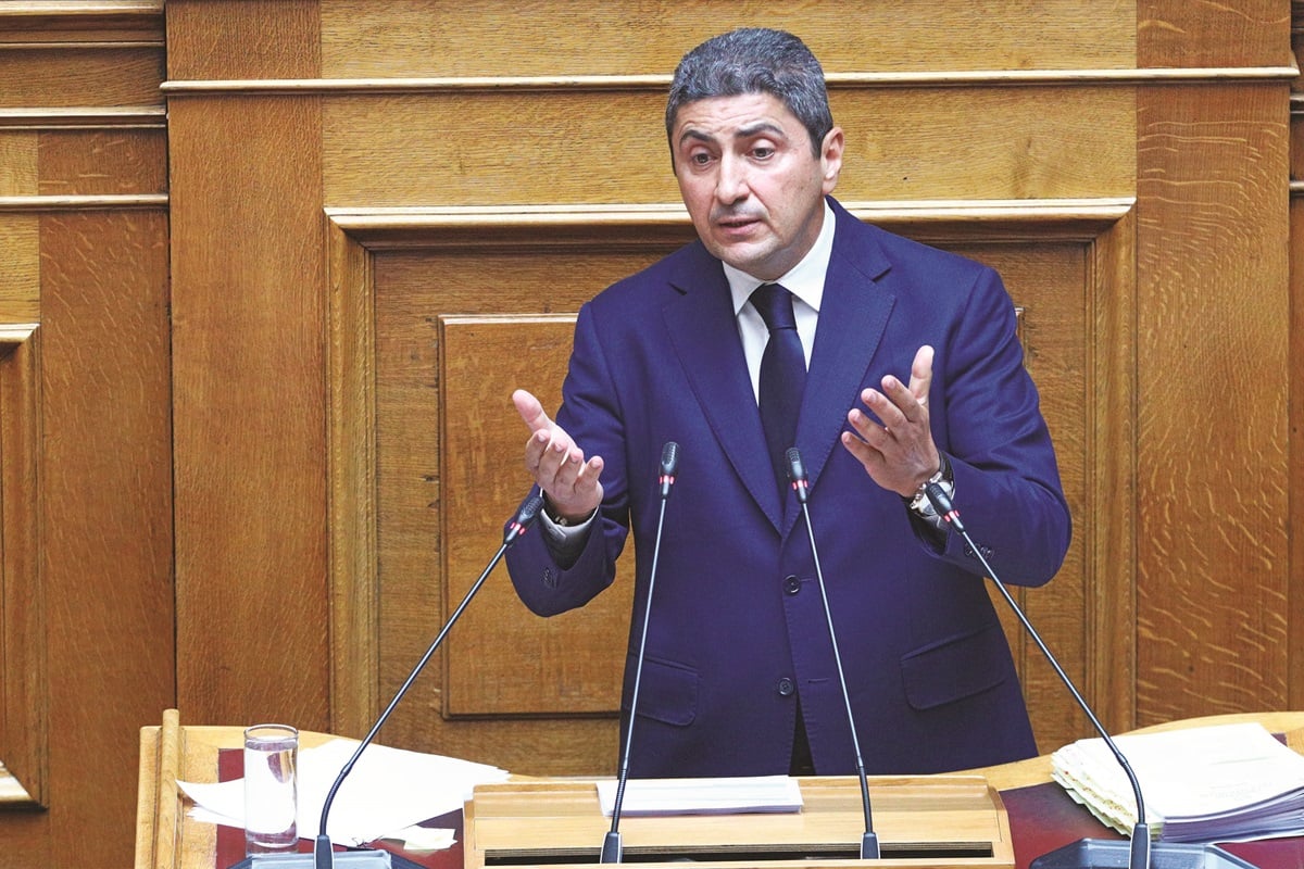 ΟΠΕΚΕΠΕ: Εικόνα απόλυτης ντροπής στο Κοινοβούλιο