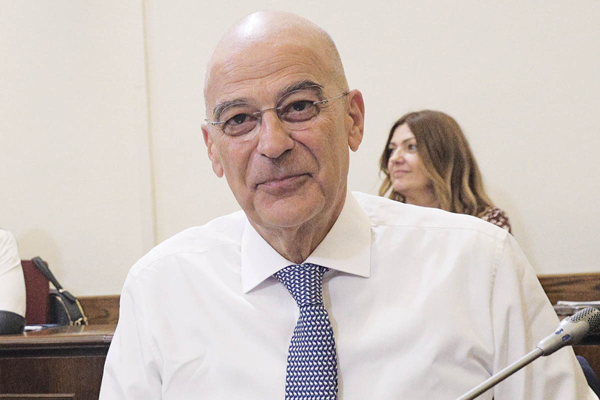 Καρφιά Δένδια στο ΥΠΟΙΚ για το SΑFE