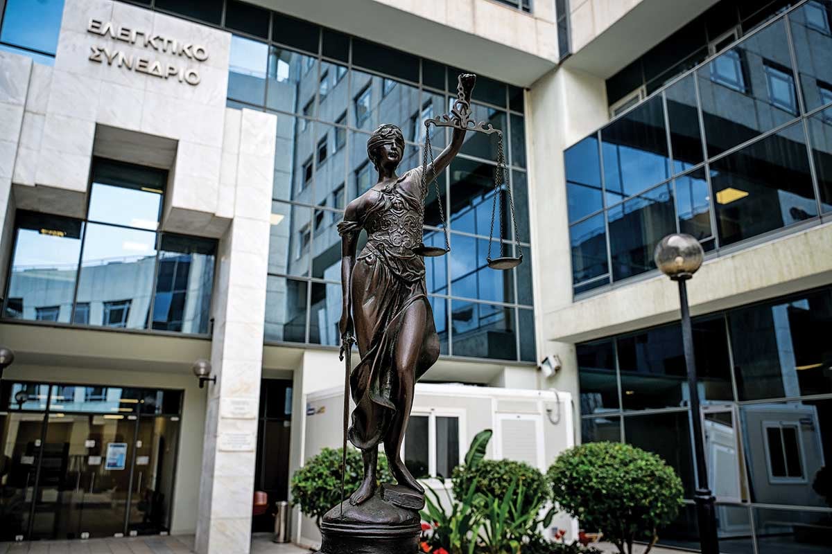 Ελεγκτικό: Με 13 τρόπους στήνονται οι διαγωνισμοί!