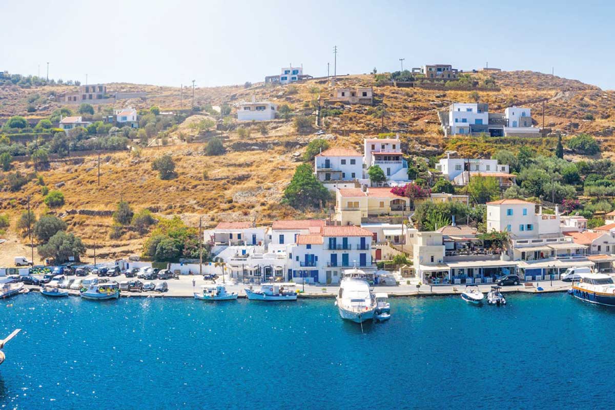 Κέα: Η γοητεία του καταπράσινου νησιού των Κυκλάδων