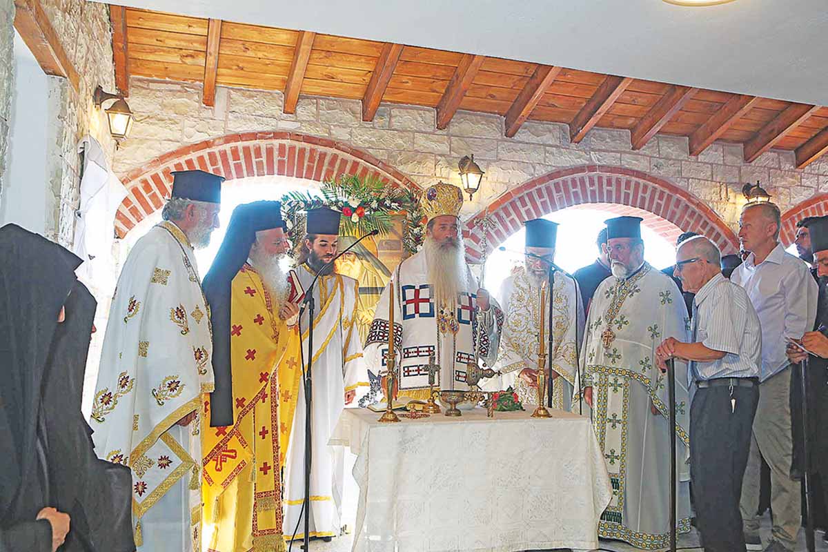 «Θεραπευτήριο Ψυχών και Σωμάτων» στη Μακρακώμη