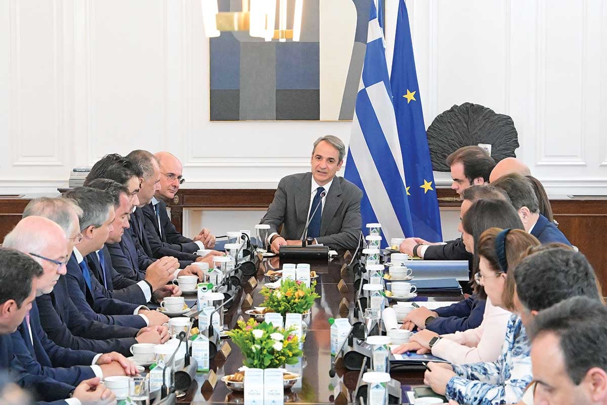 Ο Μητσοτάκης κάνει ότι δεν καταλαβαίνει