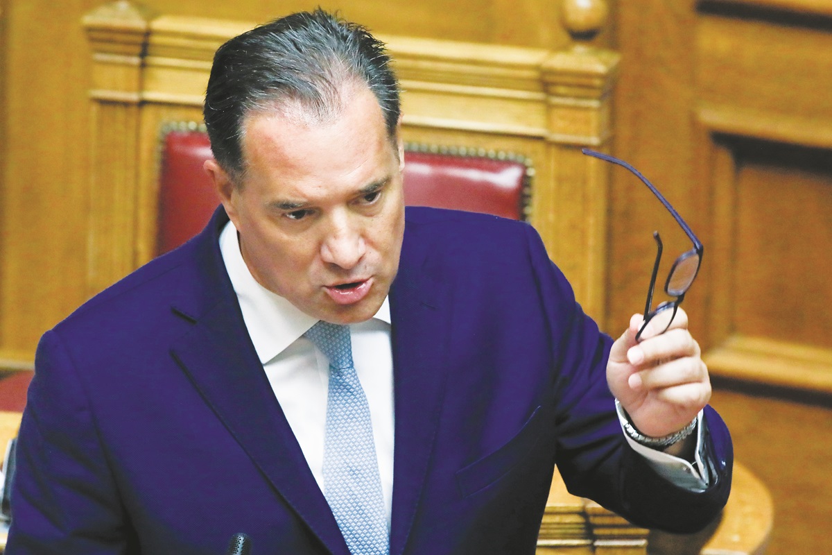Γελοιότητες! Ο Άδωνις προσπαθεί να ερμηνεύσει τον Δένδια