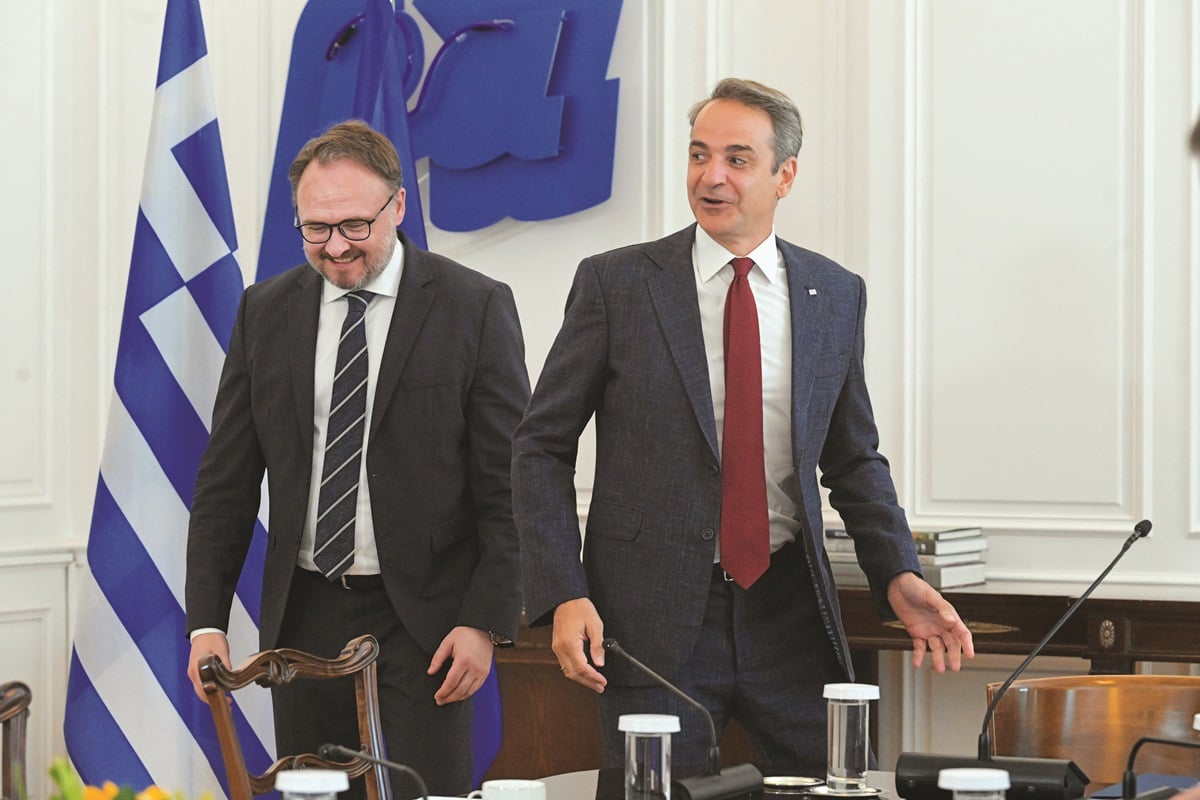 Στη λάθος πλευρά της Ιστορίας