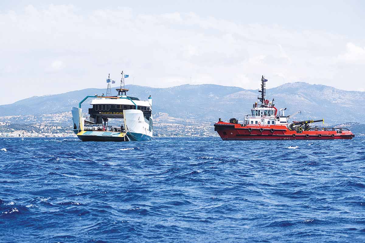 «Σιγή ασυρμάτου» για το πλοίο στα Νέα Στύρα