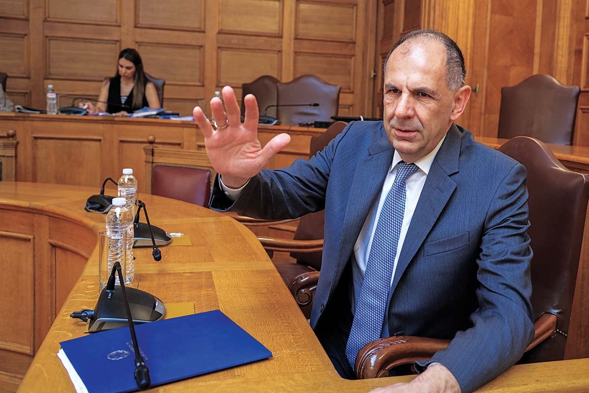 Κροκοδείλια δάκρυα από Γεραπετρίτη για την κριτική