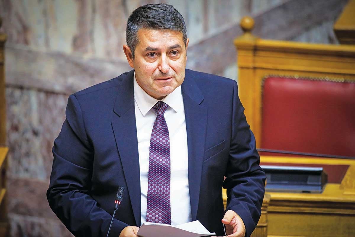 «Δεν με κατονομάζει ο Μπουκώρος» συνεχίζει το… βιολί του ο Μυλωνάκης!