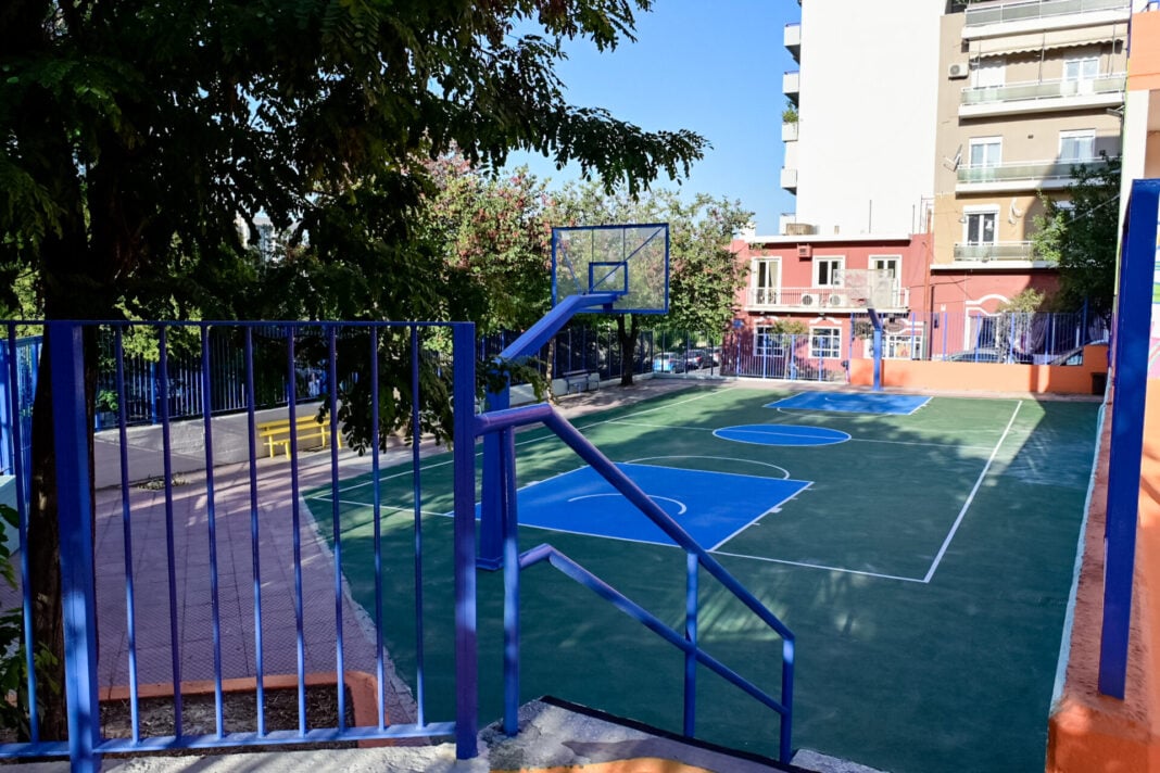 ΣΧΟΛΕΙΑ