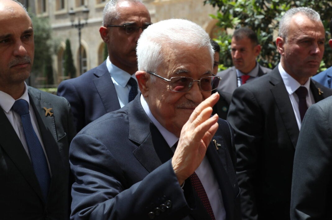 Palestinian President Mahmoud Abbas visits Lebanon