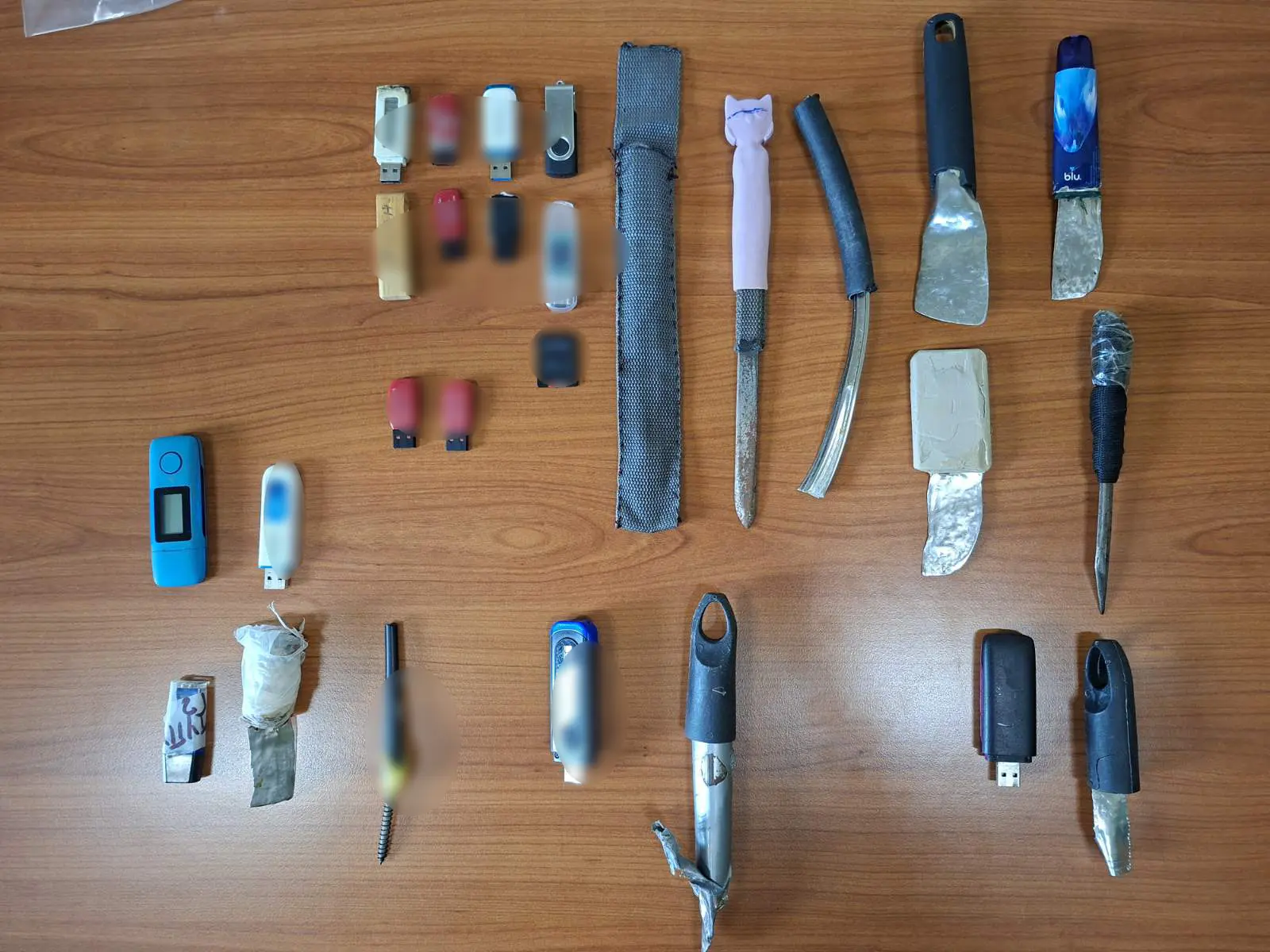 Εφοδος της ΕΛΑΣ στις φυλακές Τρικάλων έβγαλε “λαβράκια”