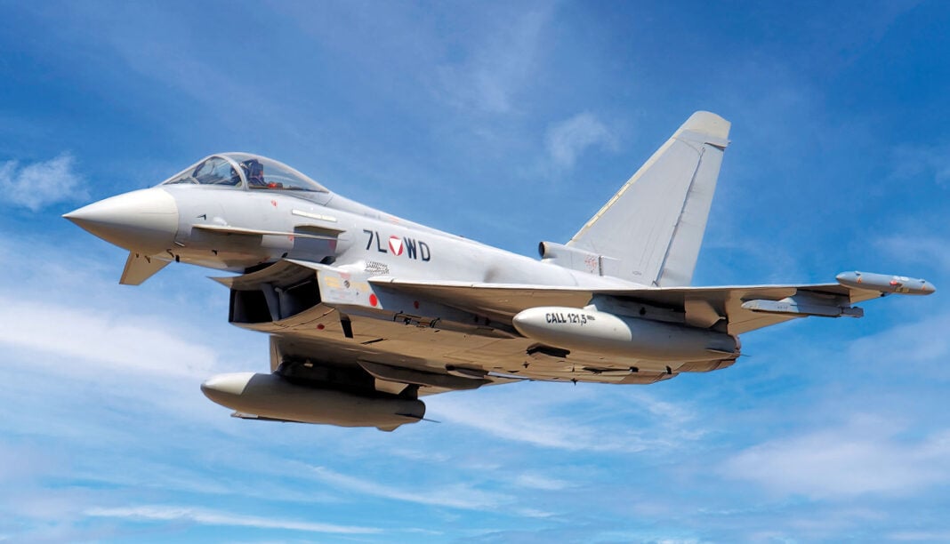 Eurofighter,Typhoon,In,Flight,Up,Close