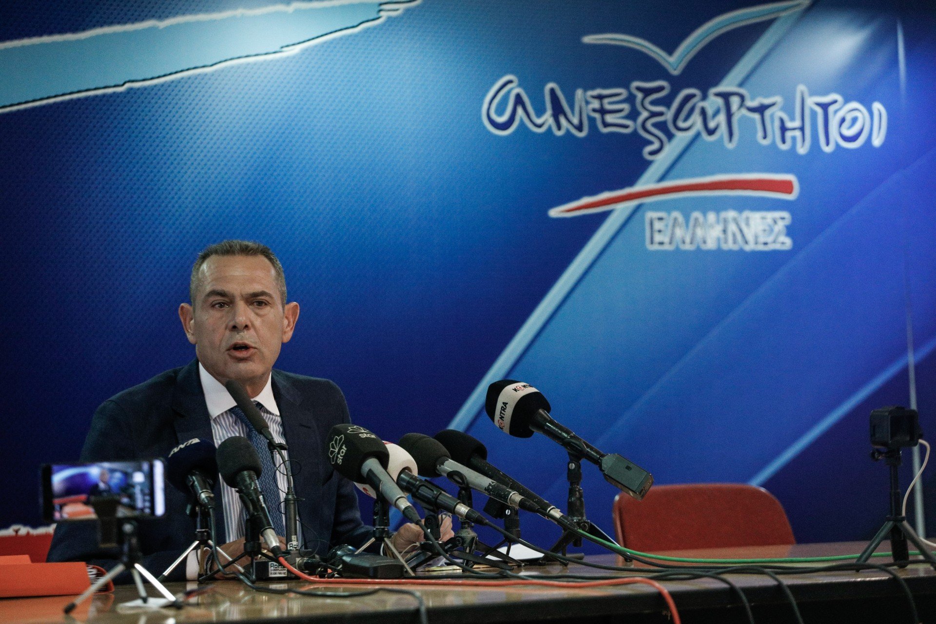 Μετά τον Τσίπρα επανέρχονται και οι Ανεξάρτητοι Έλληνες με γυναίκα αρχηγό; Δηλώσεις Πάνου Καμμένου