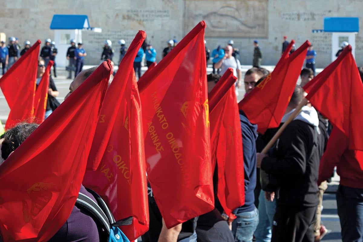 «Γιατρέ μου, βλέπω παντού Ταγματασφαλίτες»