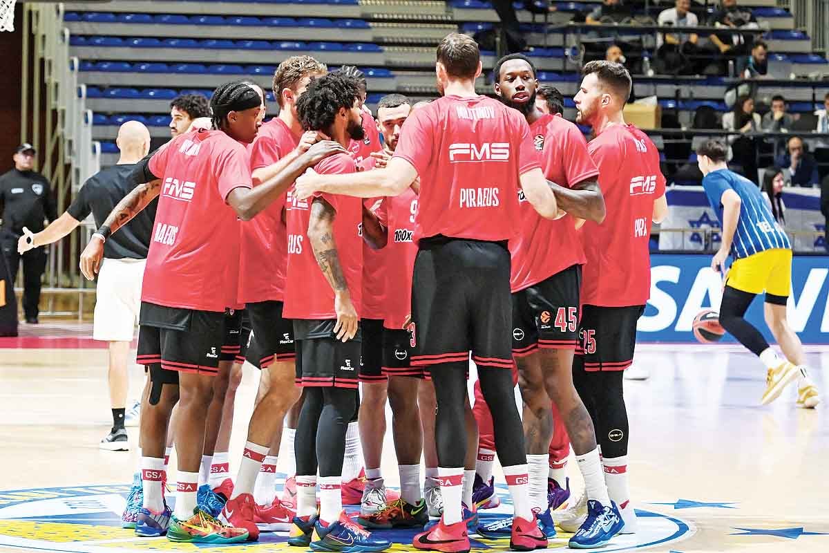 Με επιμέρους σκορ 1-14 στα τελευταία 3,5 λεπτά, ο Ολυμπιακός πήρε τεράστιο «διπλό» επί της Μακάμπι